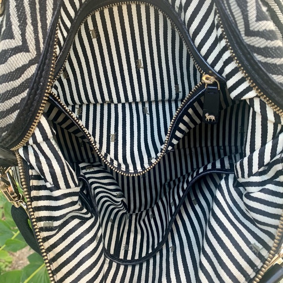 Authentic L.A.M.B. Bag by Gwen Stefani - Picture 7 of 11